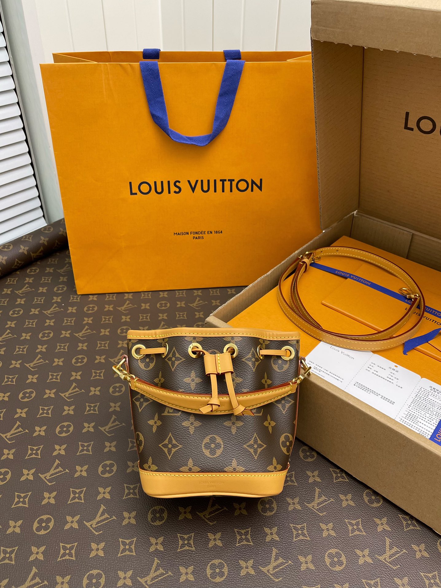 LV Bucket Bags